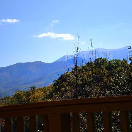 Mountain High Villa Gatlinburg Exterior foto